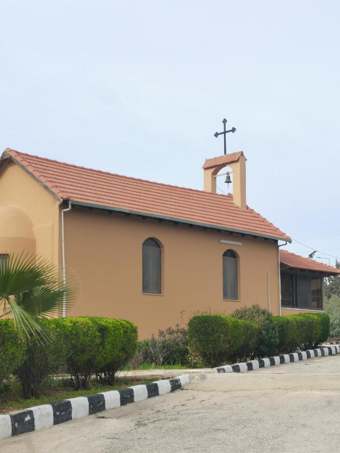 Madaba Camp Resort Exteriör bild