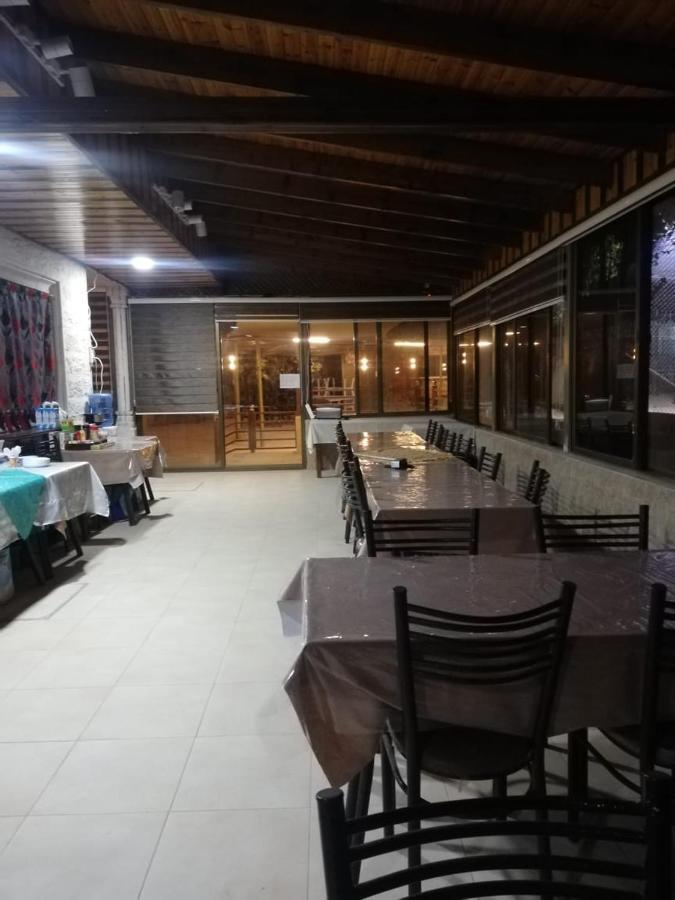 Madaba Camp Resort Exteriör bild