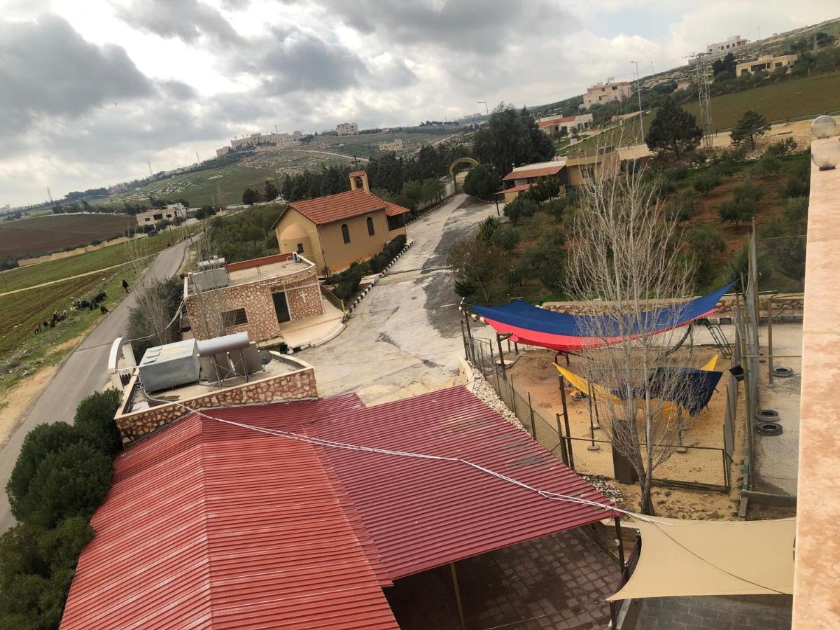 Madaba Camp Resort Exteriör bild